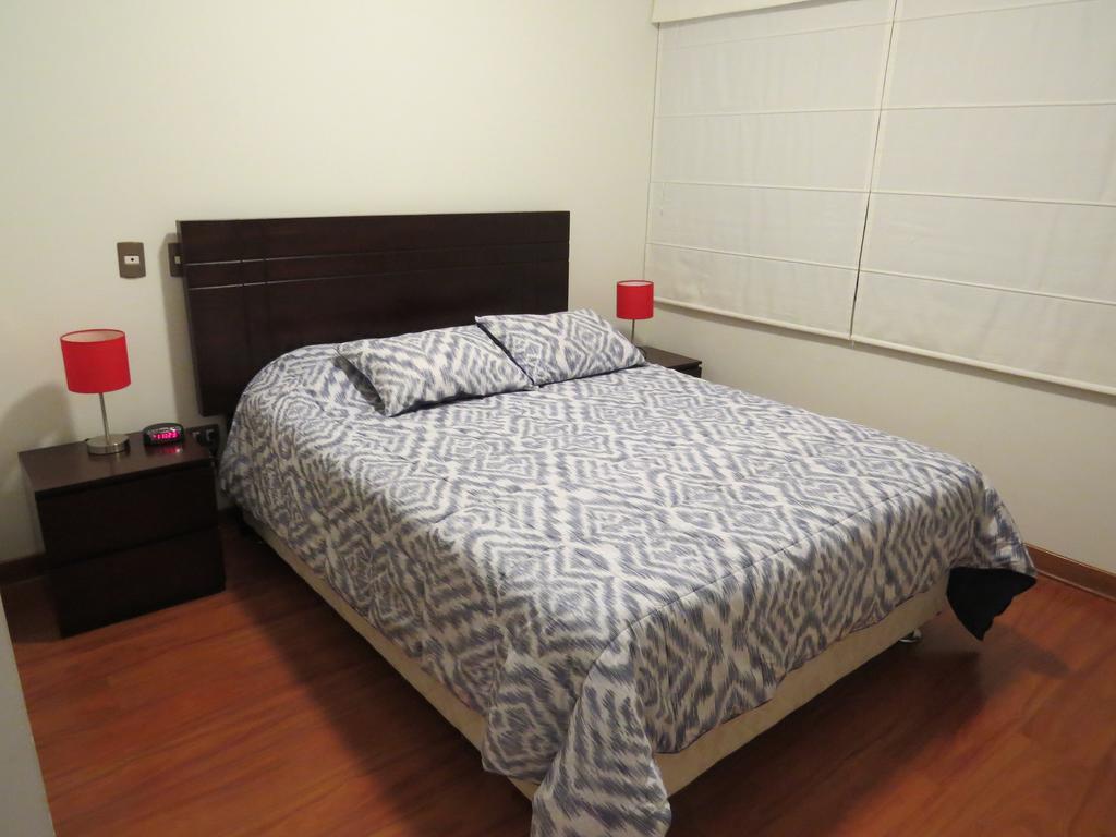 Spacious Apartment In Miraflores Lima Quarto foto